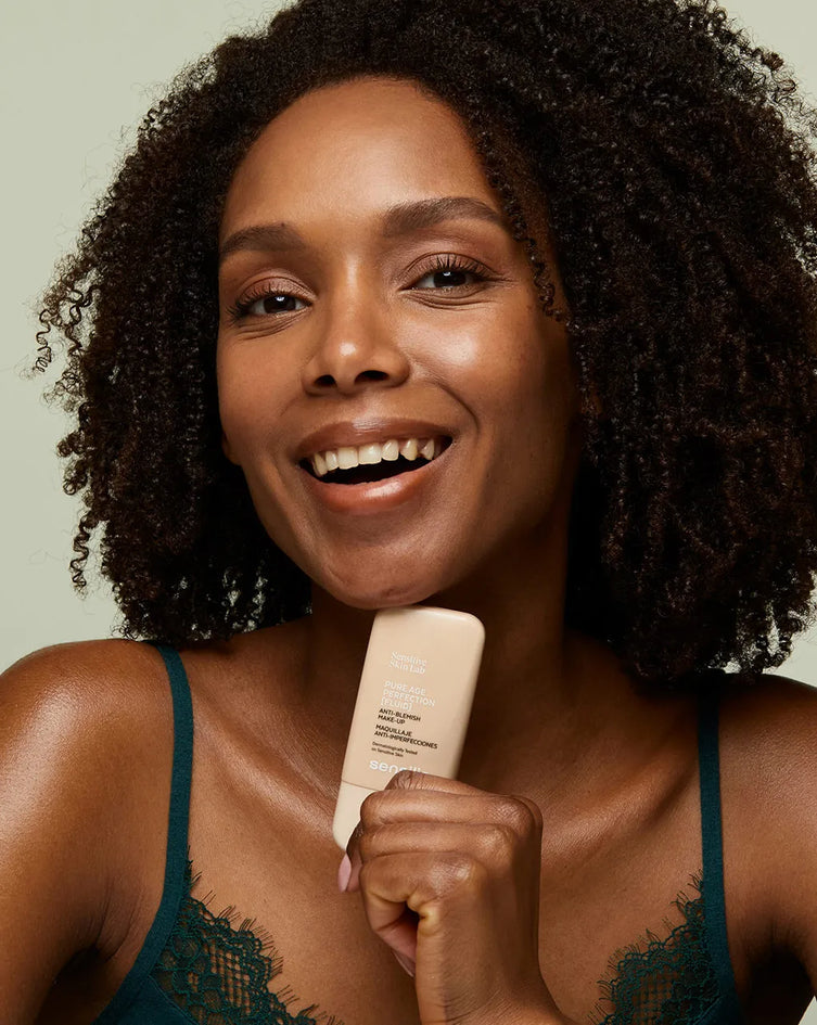 Pure Age Perfection Fluid - Maquillaje dermatológico fluido de alta cobertura y larga duración. Sensilis